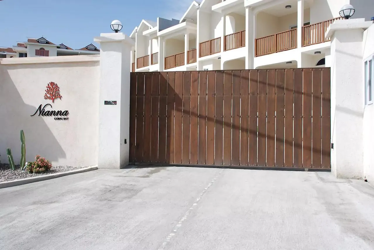 Family Complex Beside Beach W/Pool Montego Bay #1 Holiday home